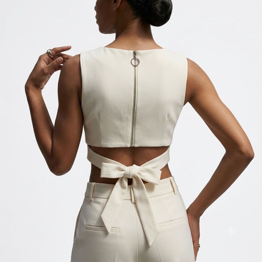 Chicwish White Crop Top Small NWT Zipper Box Tie Back Sleeveless Minimalist